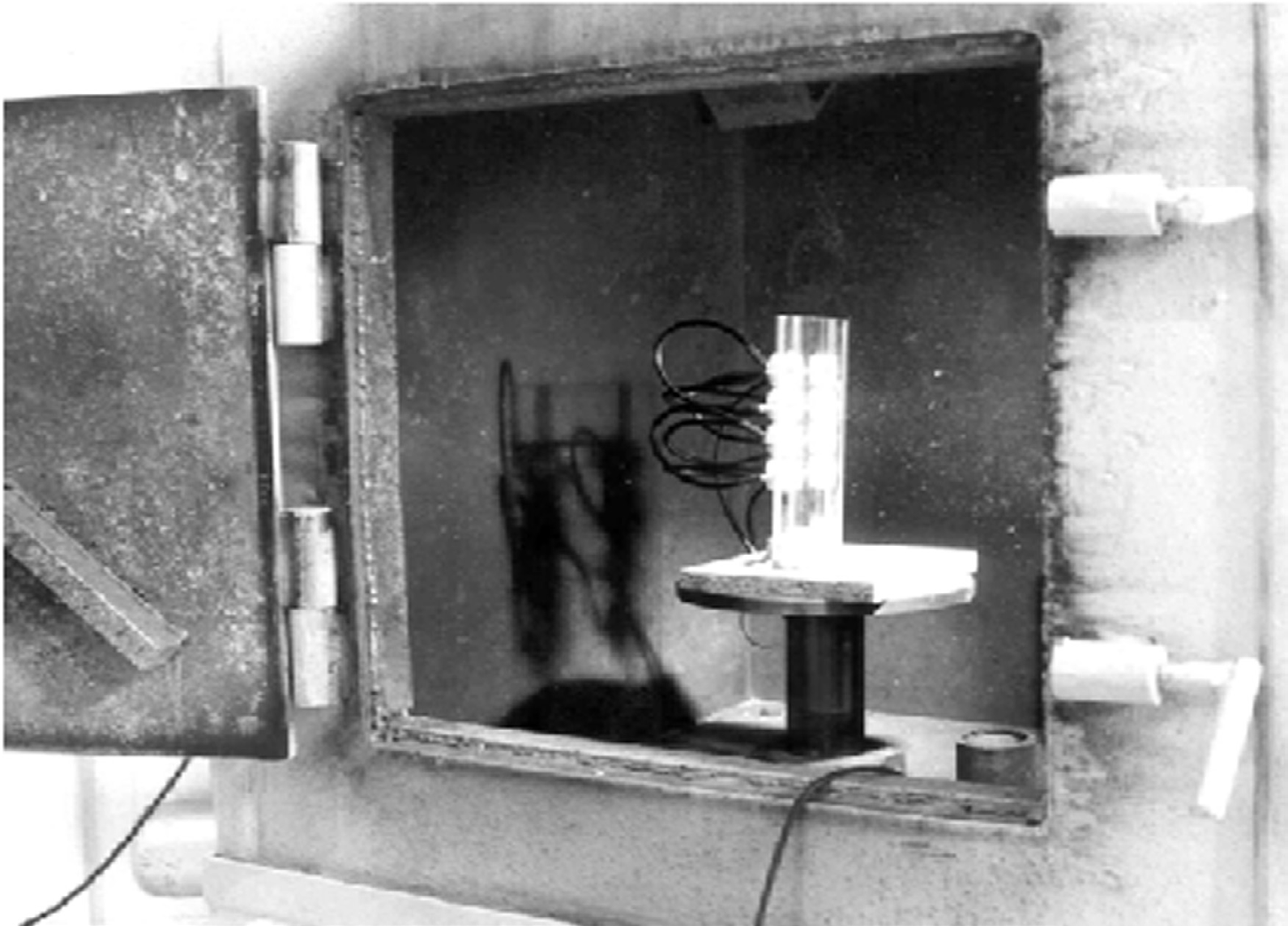 شکل ۴.۱۹. یک سامانه تفنگ مورد استفاده در برنامه آزمون سلاح هسته‌ای ایران.