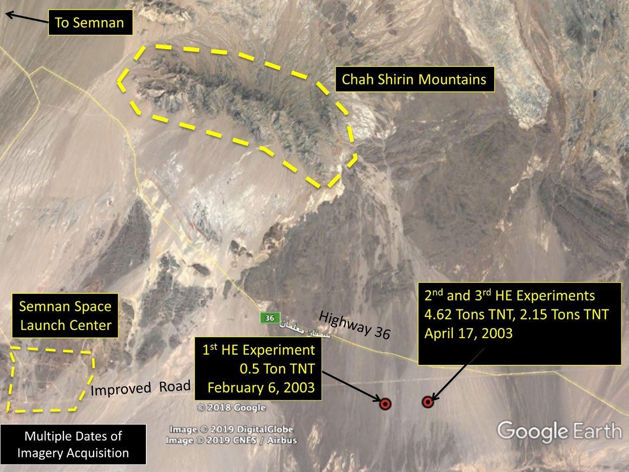 شکل ۹.۱۷. ایستگاه‌های لرزه‌ای در ایران روی تصاویر Google Earth. تصویر بالایی نقشه‌ای جدید از شبکه لرزه‌ای ایران و محل آزمایش‌های انفجار قوی (با دایره قرمز) و پنج محل بالقوه آزمایش هسته‌ای زیرزمینی را نشان می‌دهد. تصویر پایینی نقشه مرکز لرزه‌نگاری ایران از شبکه‌های لرزه‌ای است. نقشه: بخش نقشه‌برداری IRSC، از M. Dezvareh، سپتامبر ۲۰۱۵. کادرِ درون‌نقشه، شبکه‌های لرزه‌ایِ فهرست‌شده در آرشیو هسته‌ای را که آزمایش‌های انفجاری سال ۲۰۰۳ را دریافت کردند، با دایره قرمز مشخص می‌کند: ایستگاه‌های سمنان، تهران، اصفهان و مازندران (ساری در استان مازندران است).